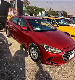 هیوندای ئەلەنترا